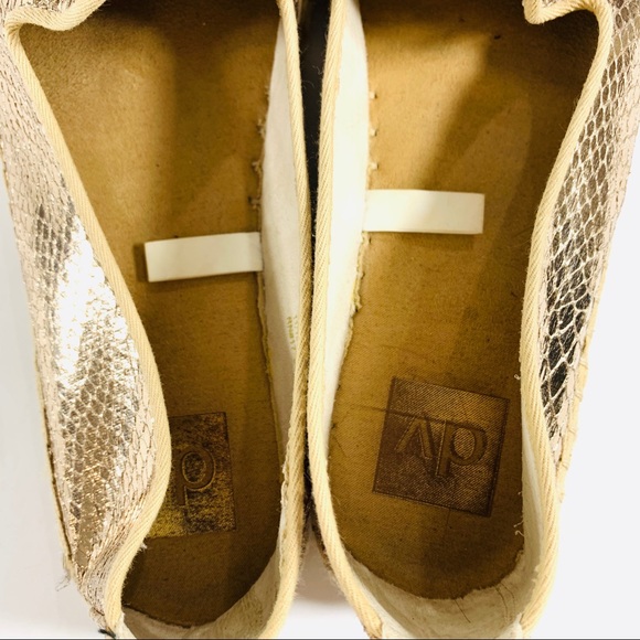 DV Target Espadrille Flats Gold Metallic Snakeskin - Picture 5 of 6